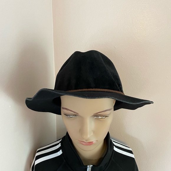 Scala Pronto Women’s Fedora Black Felt Hat - Picture 7 of 16